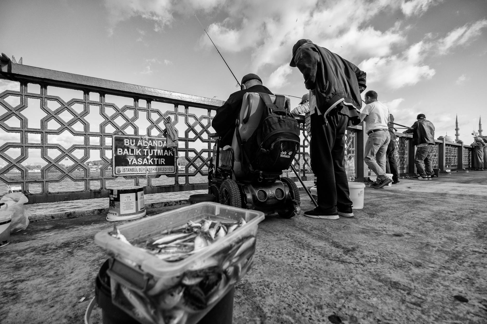 Người chơi điều chỉnh mức đạn trong game bắn cá